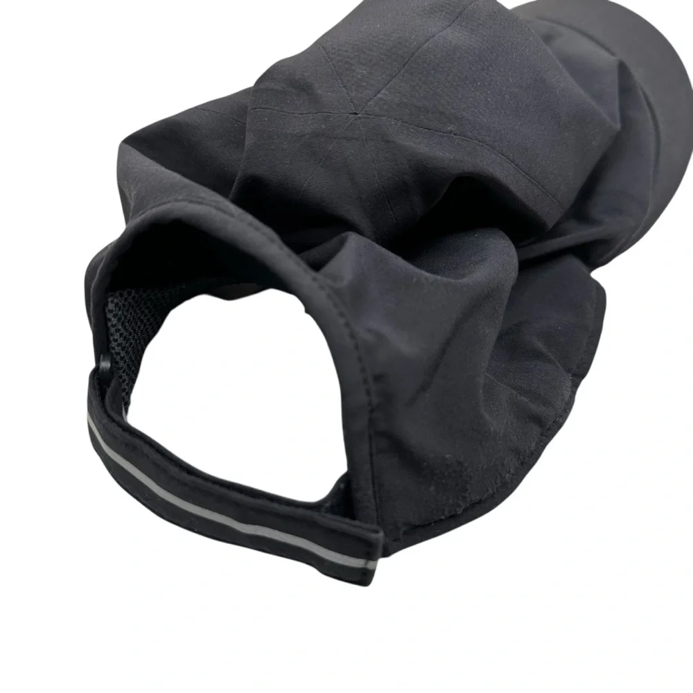 Lululemon Black Adjustable Baseball Hat Minimalist Sporty Streetwear